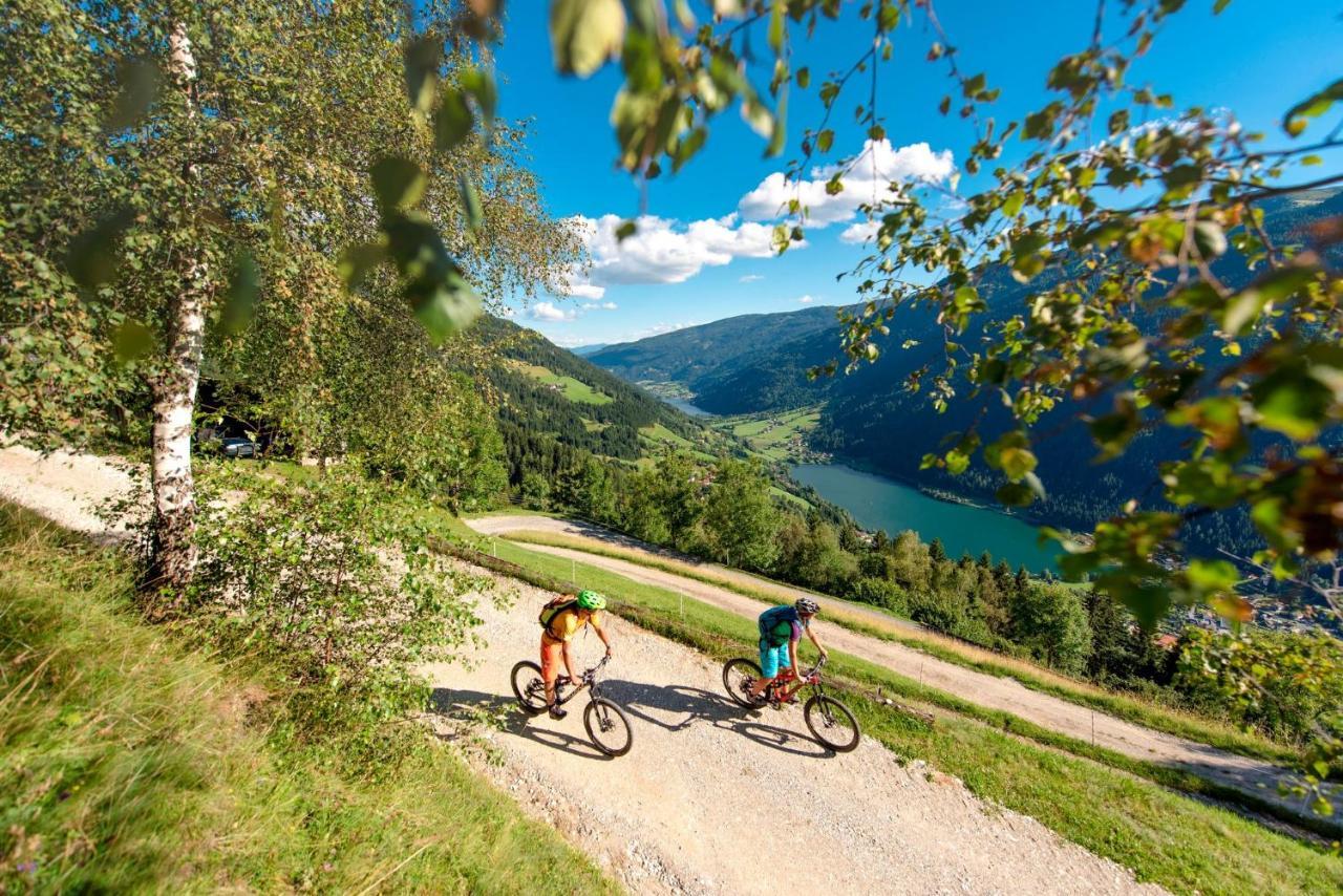 Penthouse Skyview Im Natur-Erlebnispark Bad Kleinkirchheim Patergassen エクステリア 写真