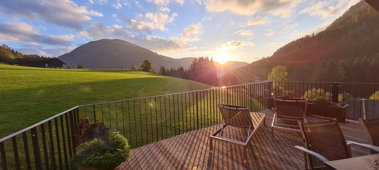 Penthouse Skyview Im Natur-Erlebnispark Bad Kleinkirchheim Patergassen エクステリア 写真